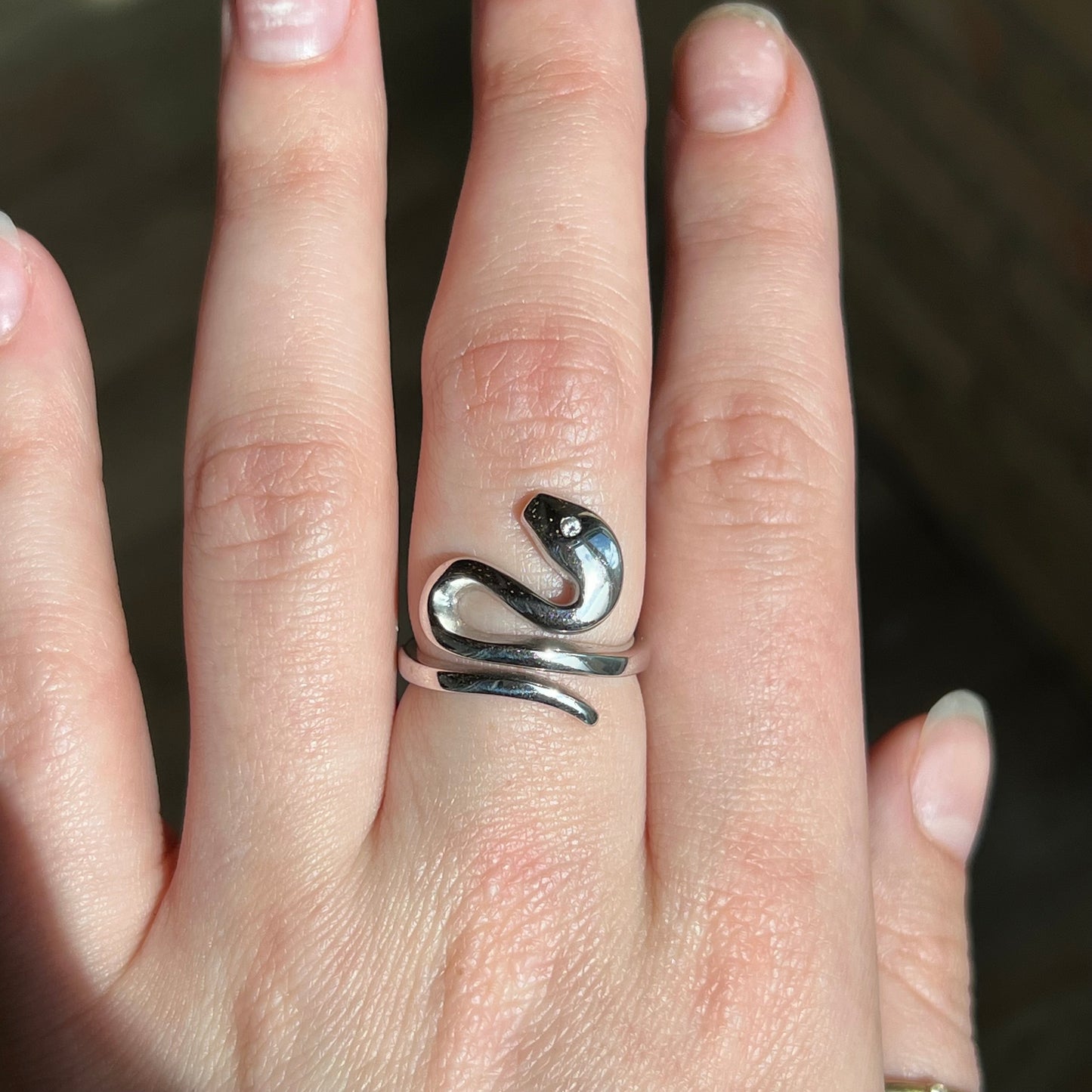 High Polish Snake Ring w/ Diamond in 14k White Gold