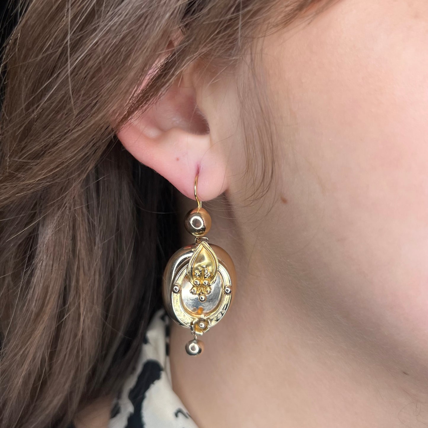 Vintage Victorian Drop Earrings 14k Yellow Gold