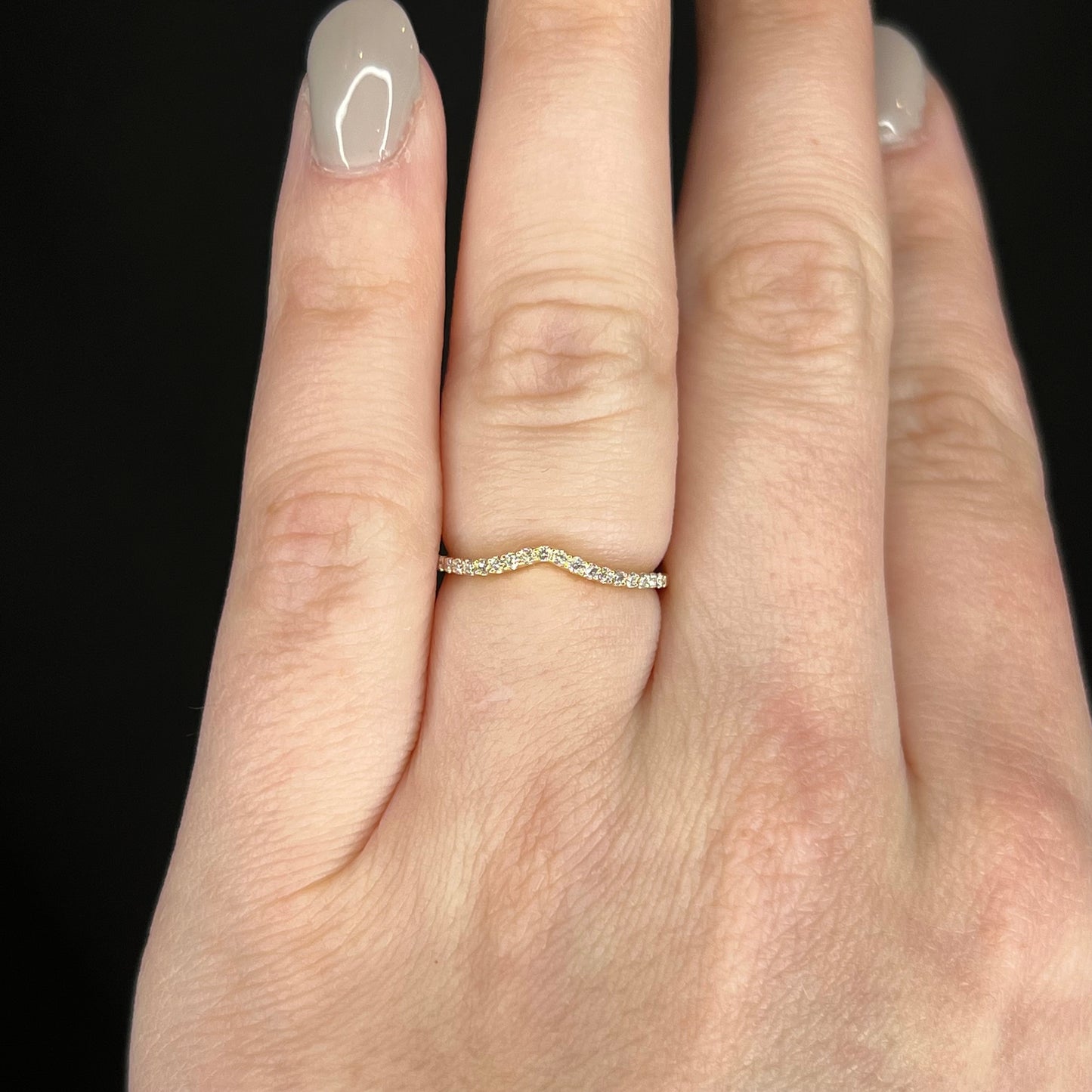 .16 Diamond Contoured Wedding Band in 14k Yellow Gold