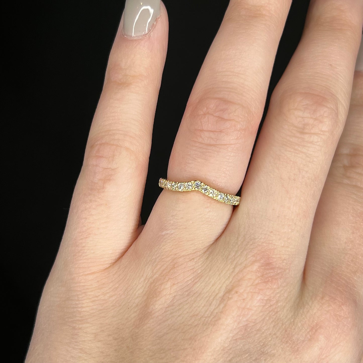 .30 Contoured Diamond Round Wedding Band in 14k Yellow Gold