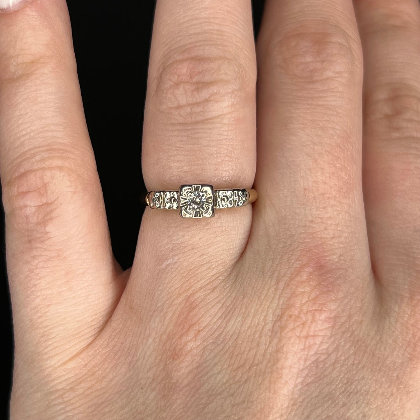 Retro Brilliant Cut Diamond Engagement Ring in 14k