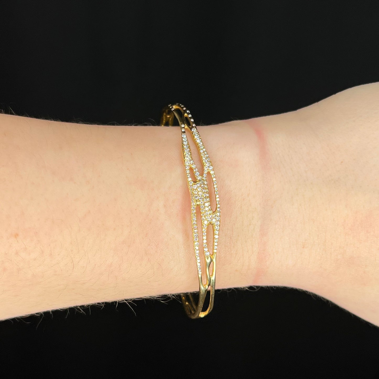 Ippolita Drizzle Wide Diamond Bangle Bracelet in 18k Yellow Gold