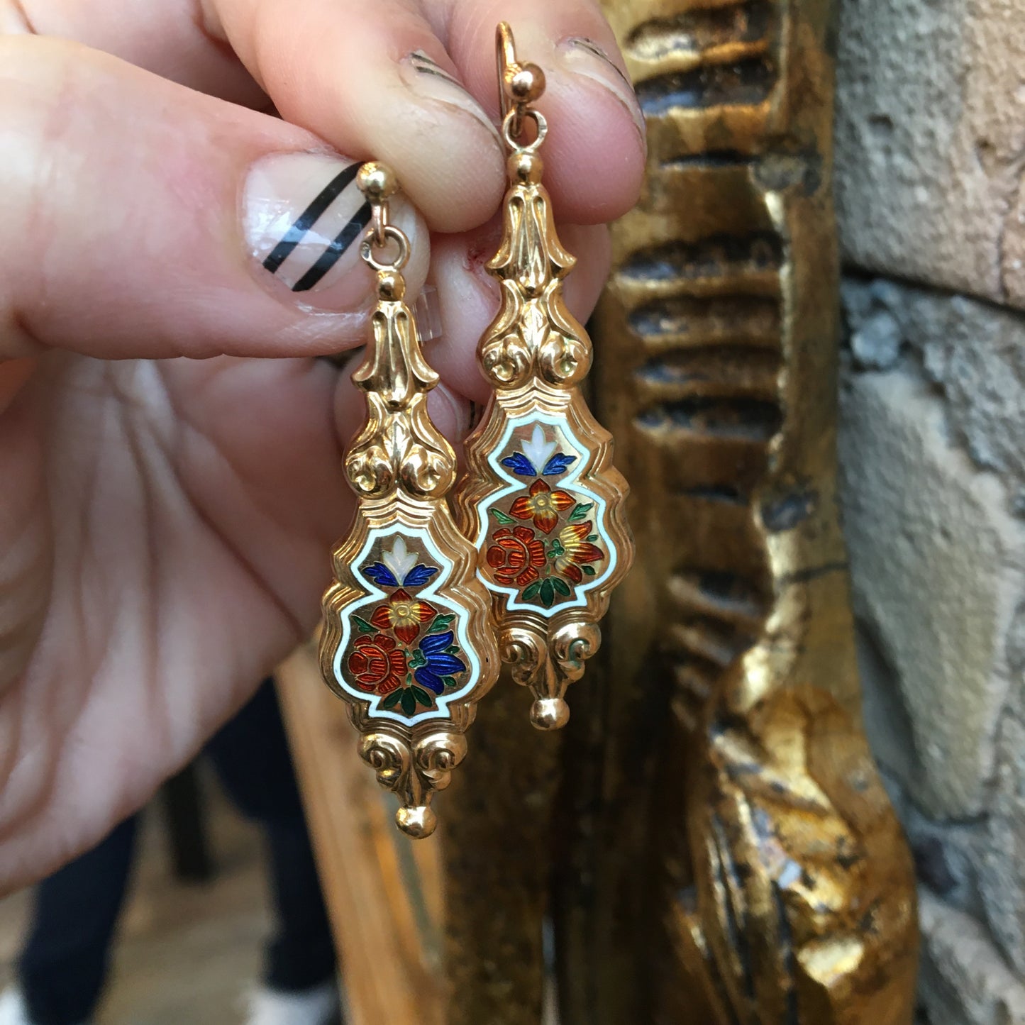 Vintage Victorian Engraved Earrings 14k Yellow Gold