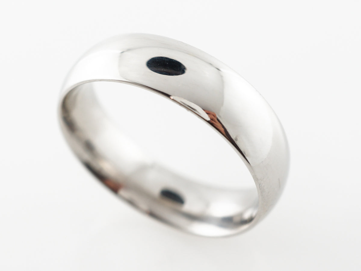 Comfort Fit Wedding Band in Polished Platinum