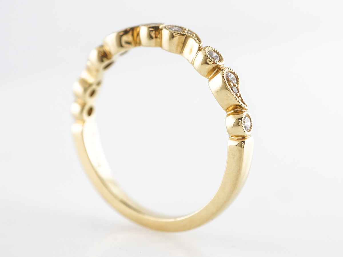 Round Brilliant Diamond Wedding Band in 18k