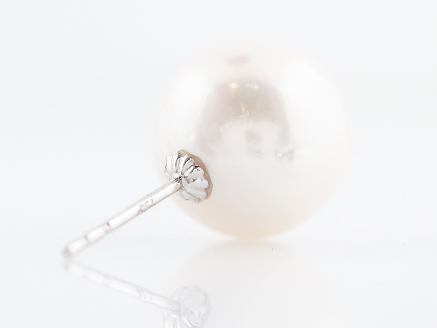 Modern Earrings Pearl in 14k White Gold