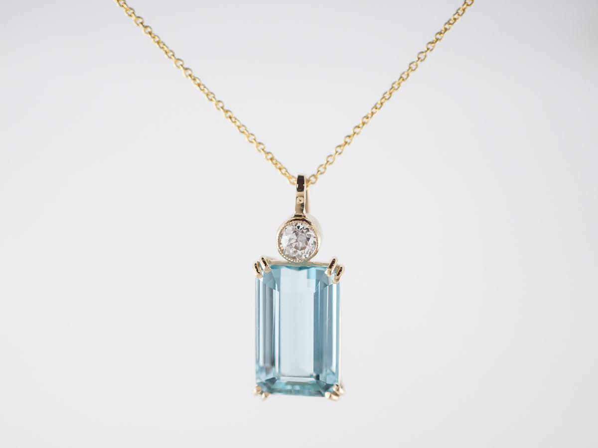 Necklace Modern Emerald Cut Aquamarine in 14k Yellow Gold
