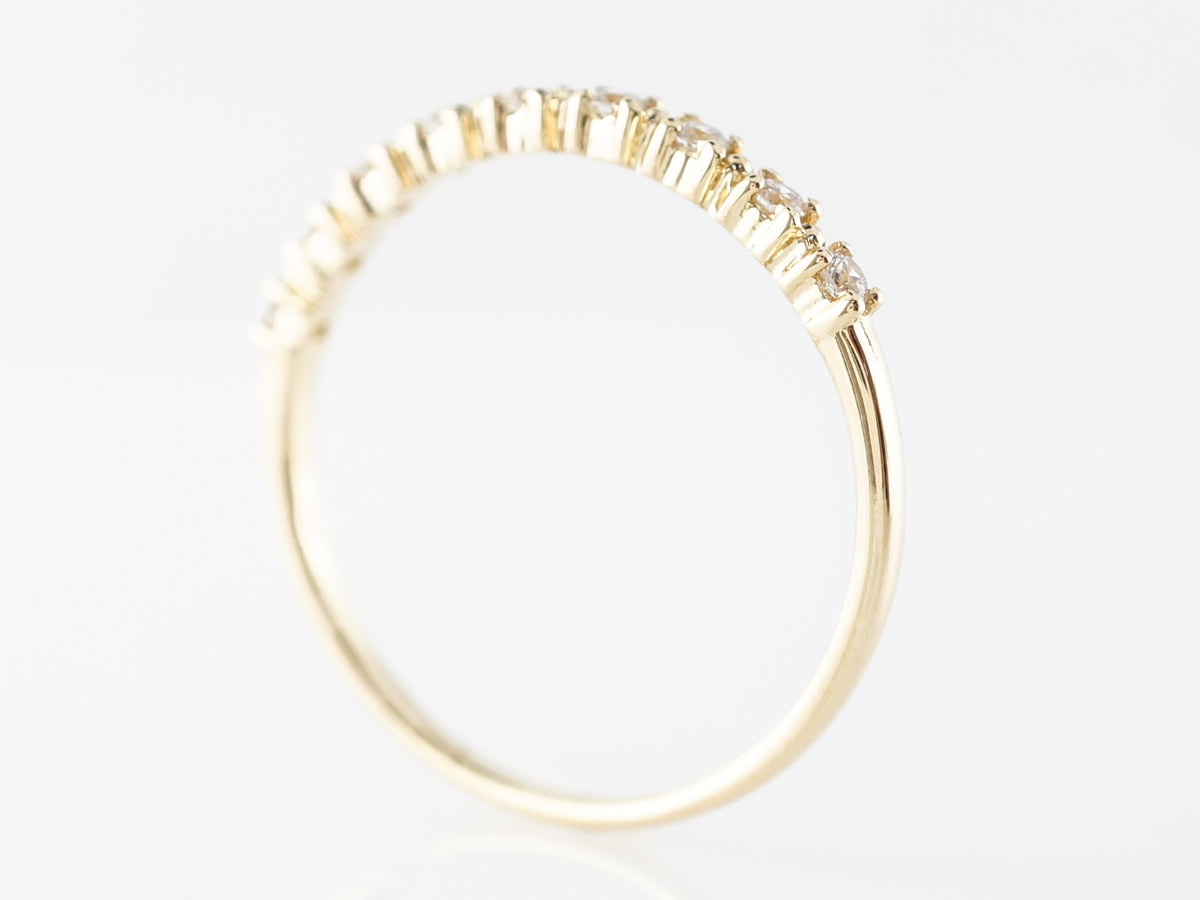 Prong Set Diamond Wedding Band in 18k Yellow Gold