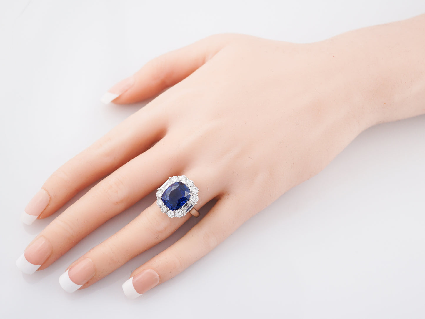 Engagement Ring Modern 7.62 Cushion Cut Sapphire & 2.15 Diamonds in Platinum