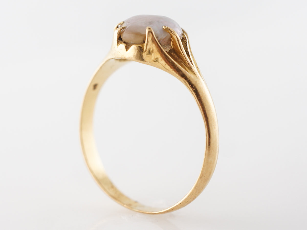 Vintage Victorian Pearl Ring in 18k Yellow Gold