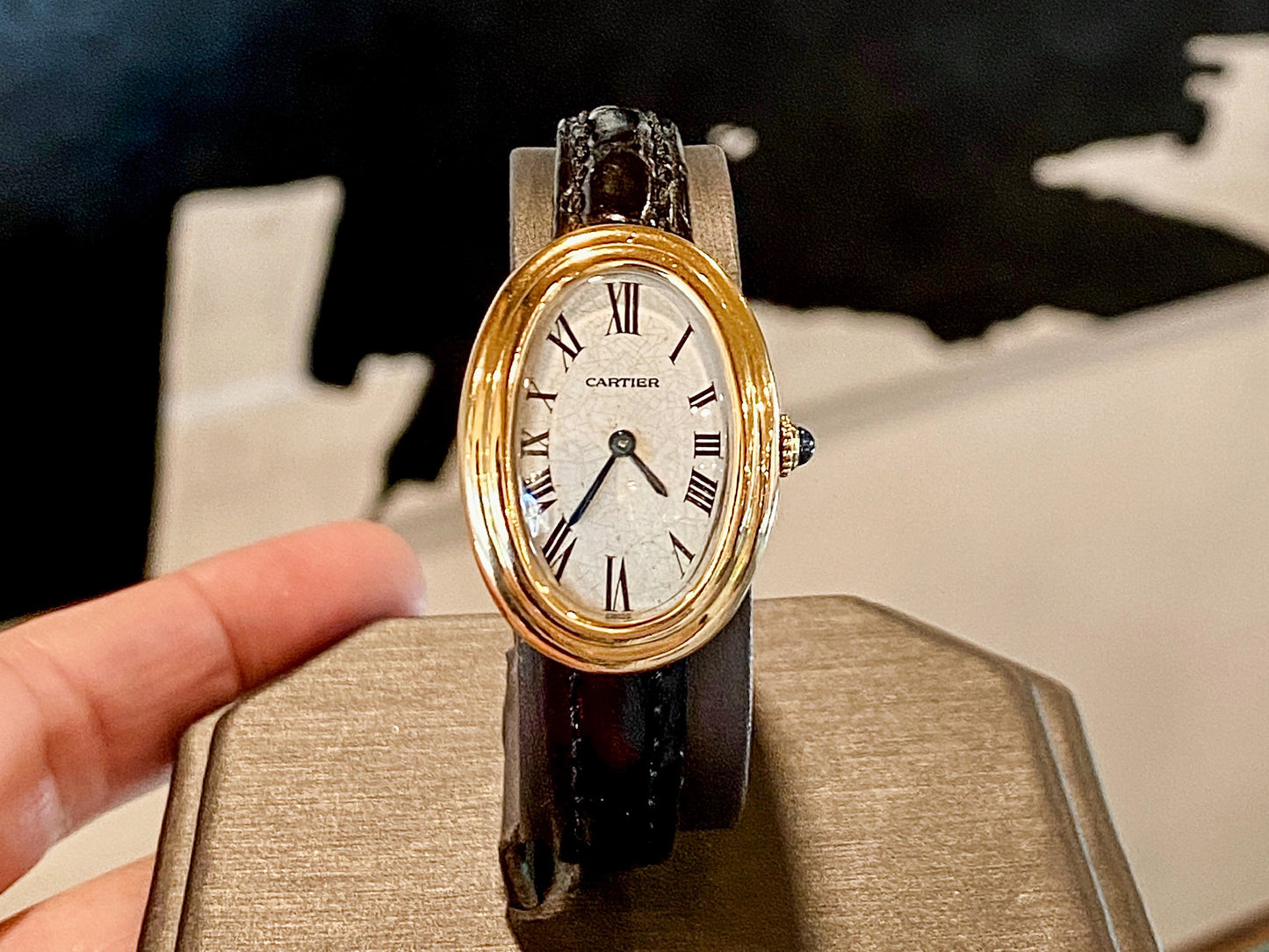 Vintage Cartier Ladies Watch Baignoire in 18k Yellow Gold