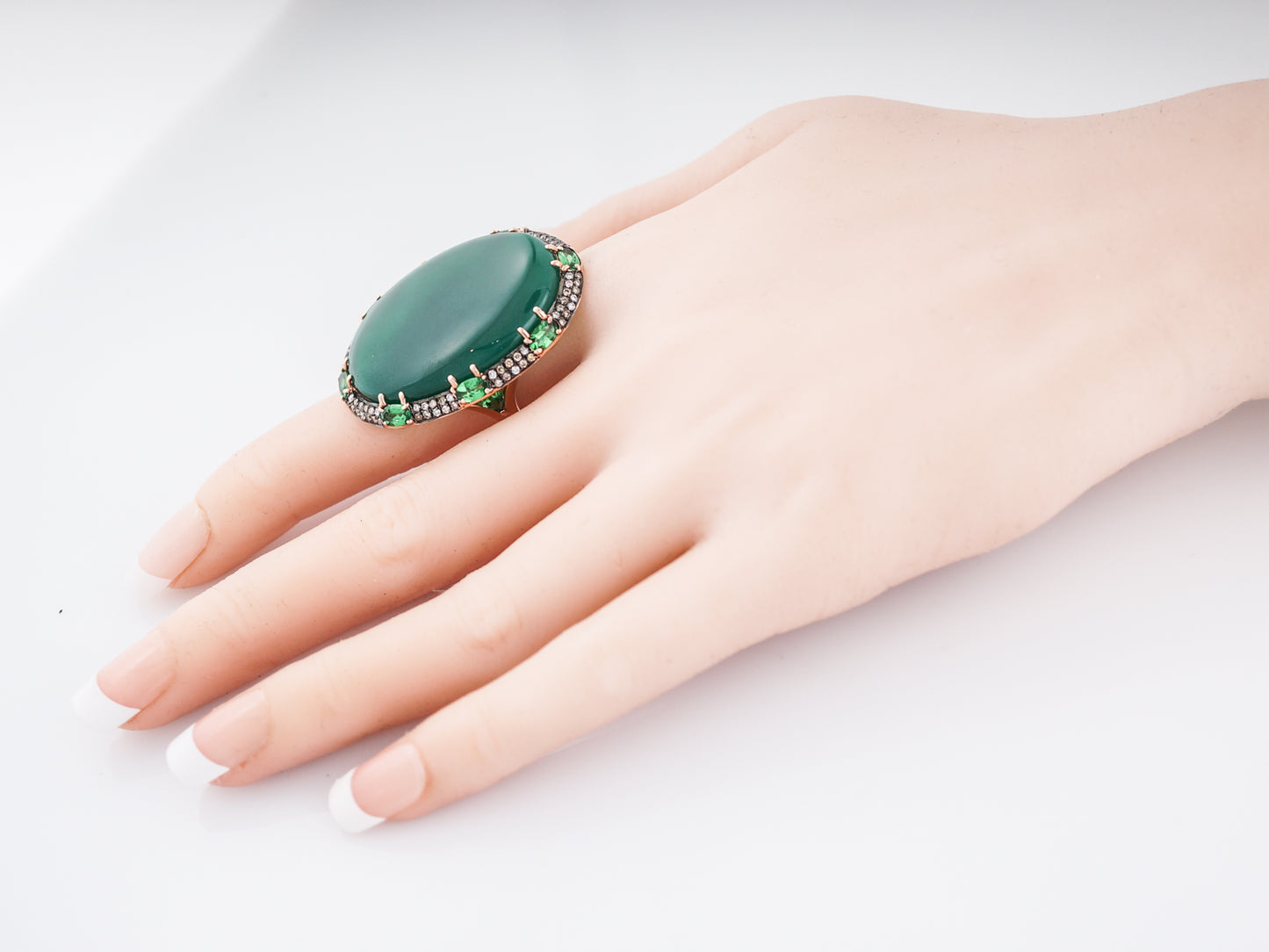 Vintage Cocktail Ring Mid-Century 42.00 Cabochon Cut Agate in 14k Yellow Gold