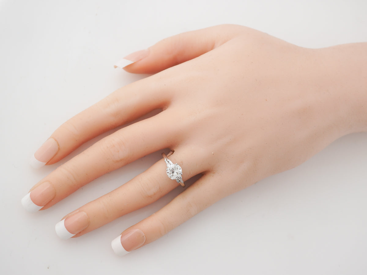 Vintage Deco Diamond Engagement Ring in Platinum