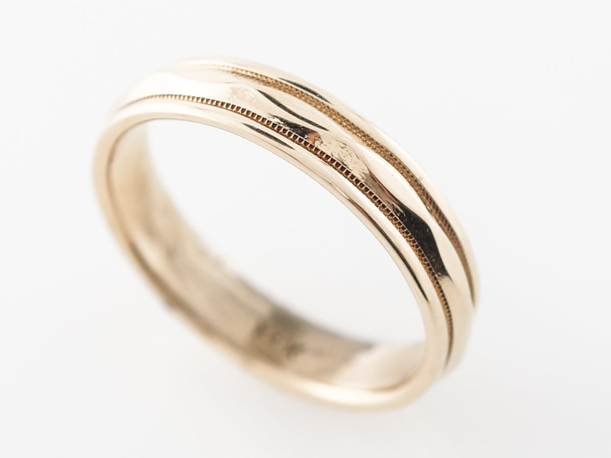 Men's Retro Wedding Band in 14k Yellow Gold