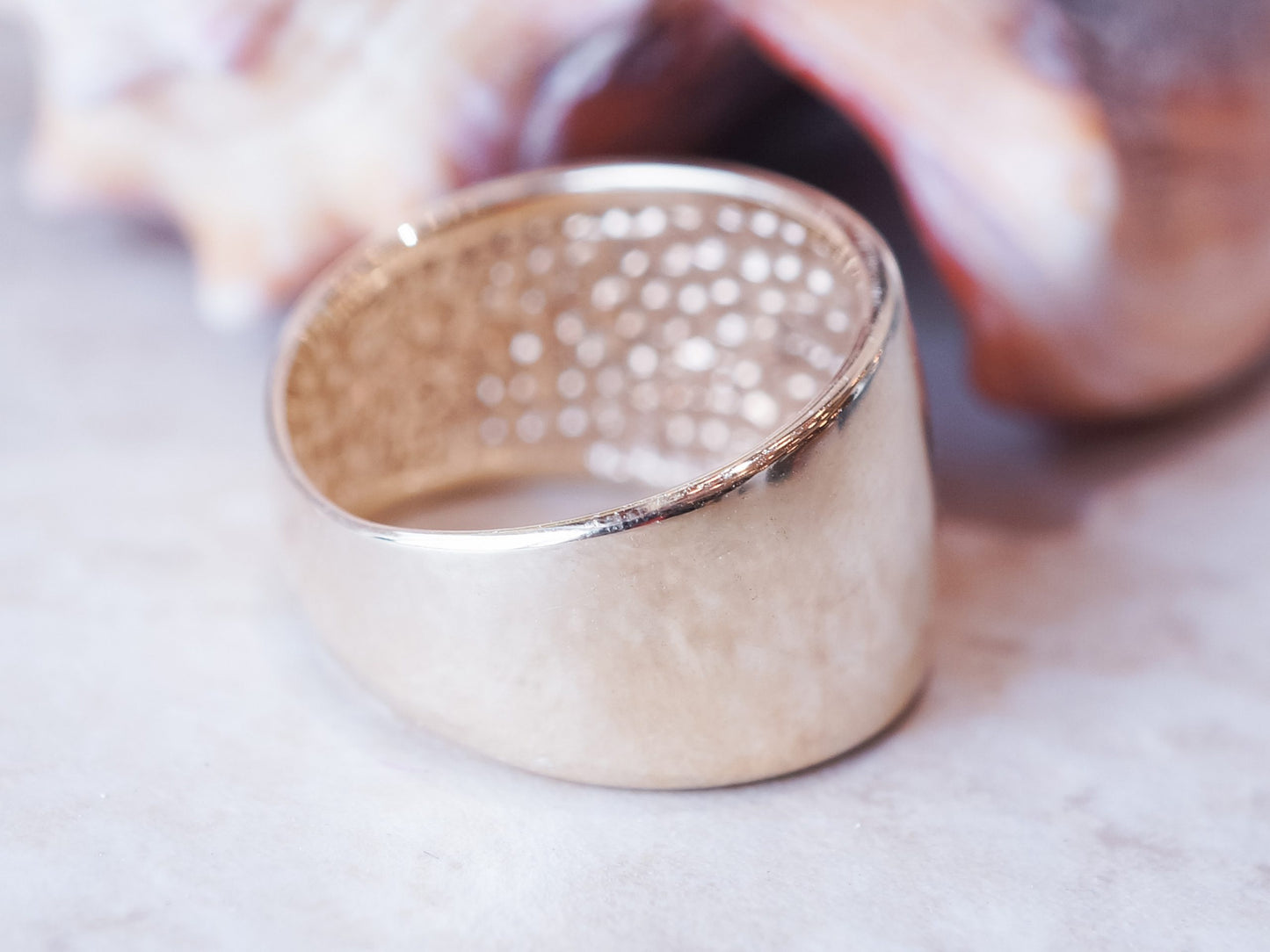 Vintage Right Hand Ring Mid-Century in 14k Yellow Gold