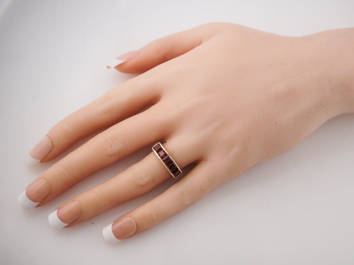 Vintage Garnet Right Hand Ring in Yellow Gold