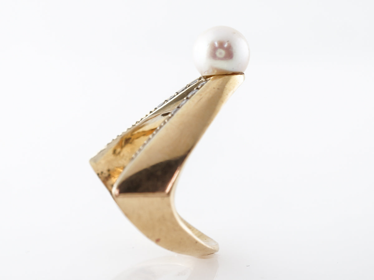 Pearl & Diamond Ring in Yellow Gold