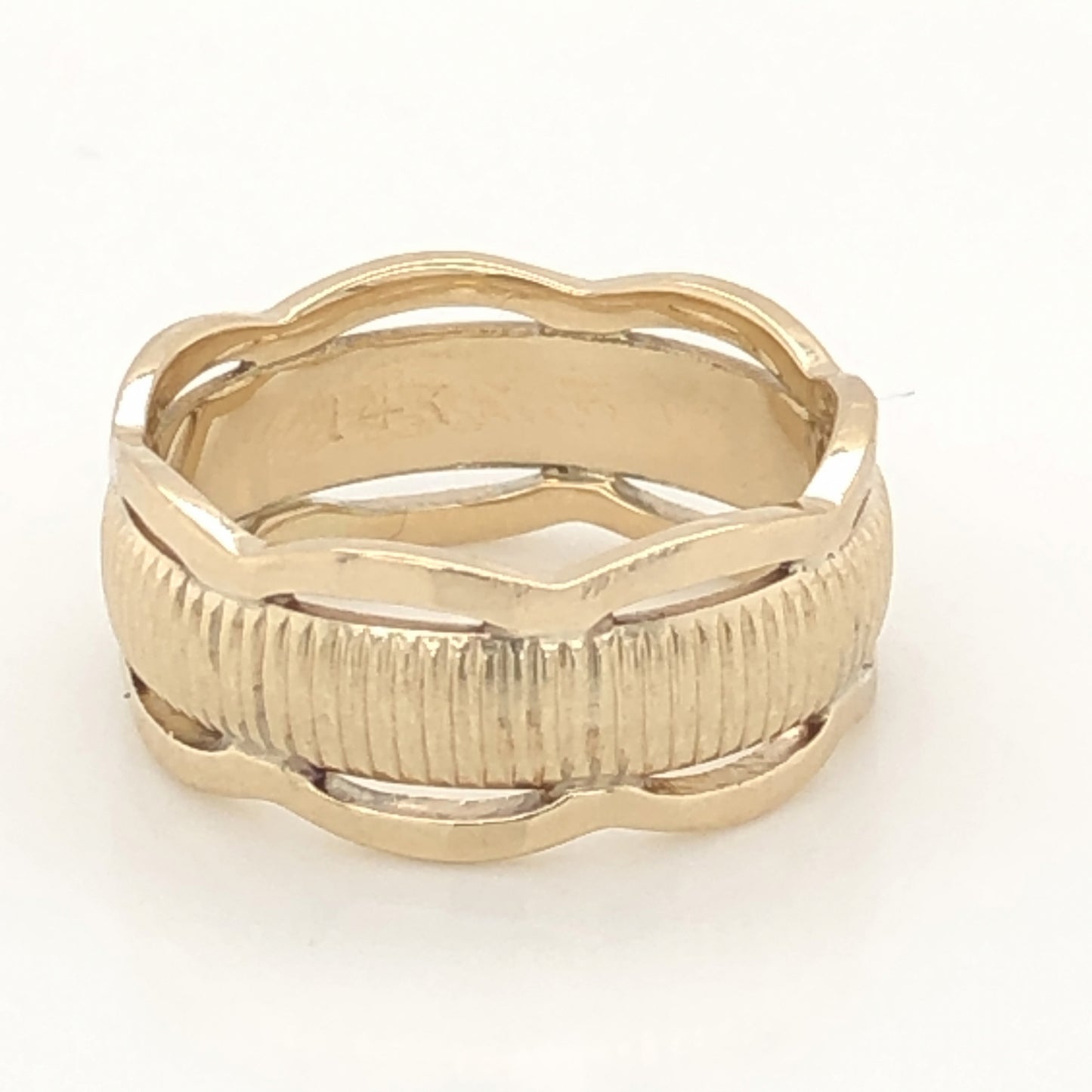 Vintage Mid-Century Wedding Band in 14k Yellow Gold