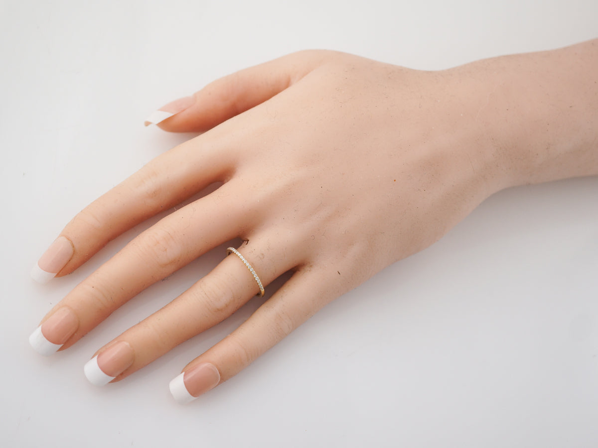 Wedding Band Modern .13 Round Brilliant Cut Diamonds in 18k Yellow Gold