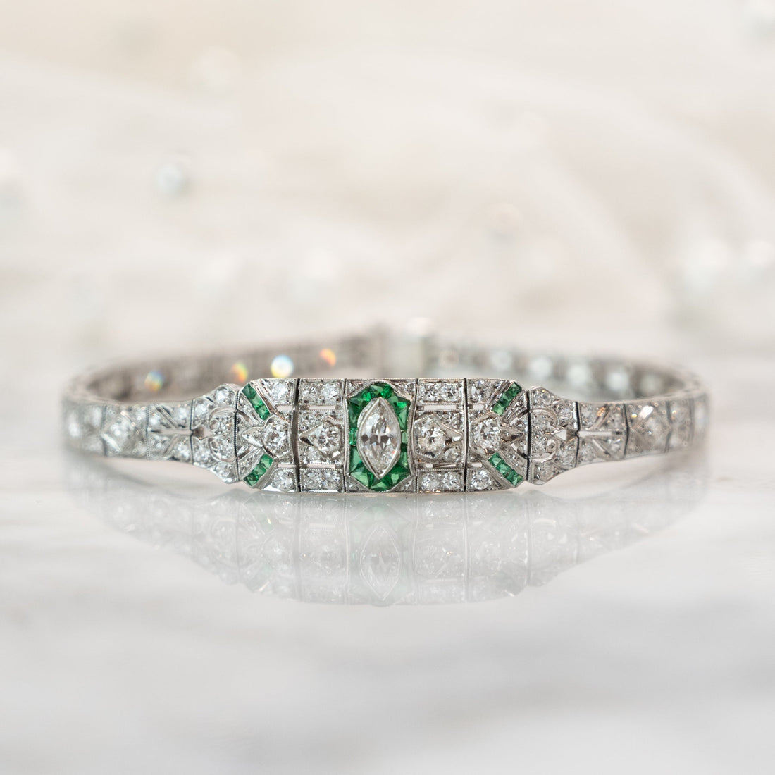 Early vs. Late Art Deco Jewelry: Key Differences