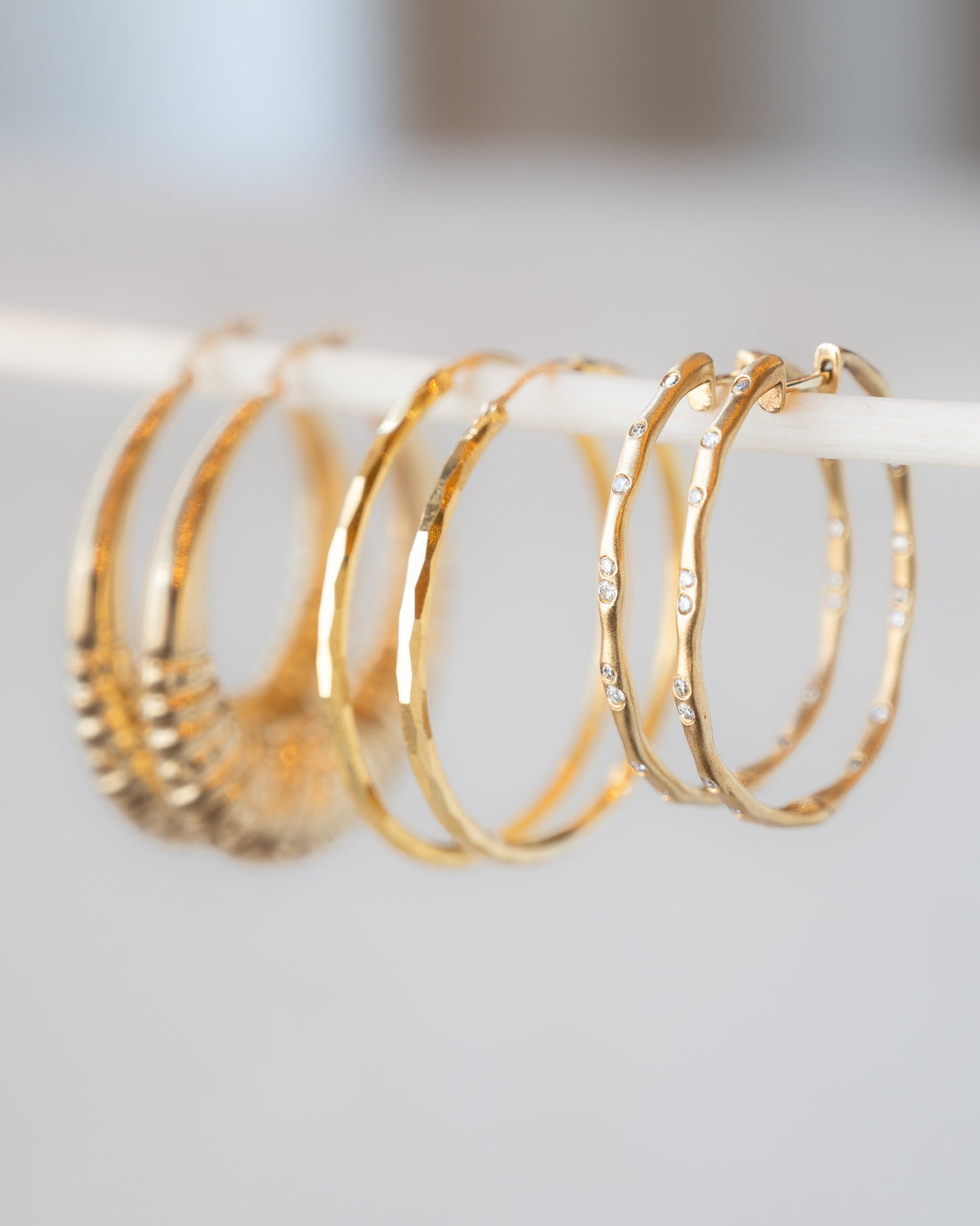 Effortless Ways to Style Hoop Earrings