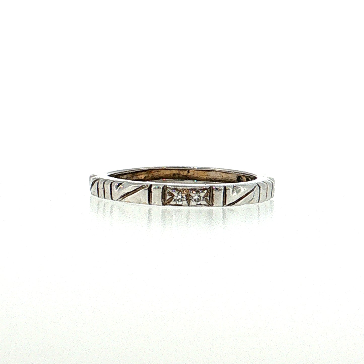 .04 Vintage Mid-Century Diamond Eternity Wedding Band 18k