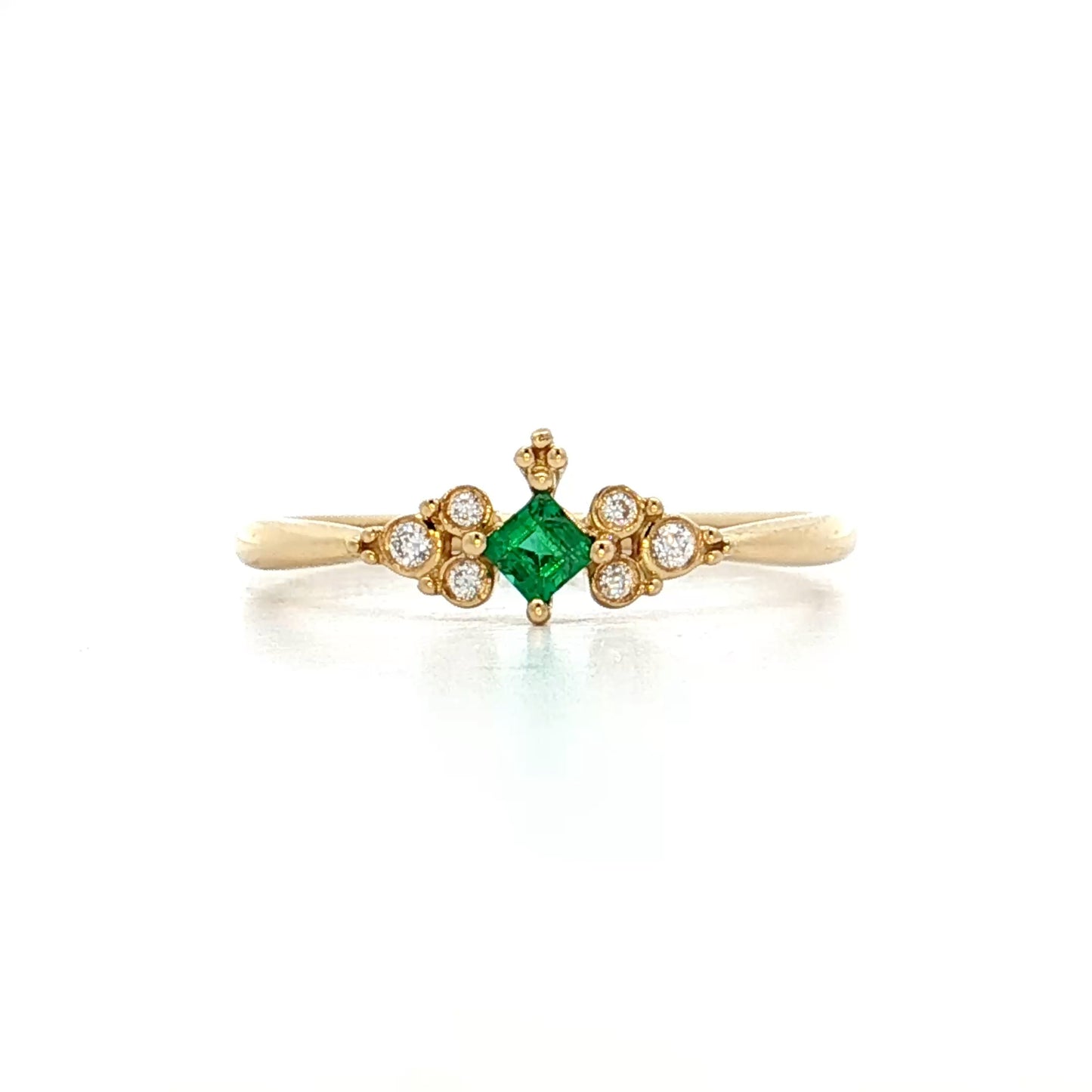 .09 Square Emerald & Diamond Cluster Ring 18k
