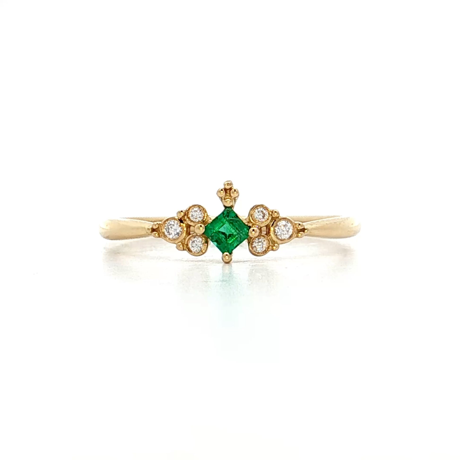 .09 Square Emerald & Diamond Cluster Ring 18k