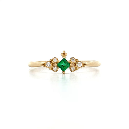 .09 Square Emerald & Diamond Cluster Ring 18k