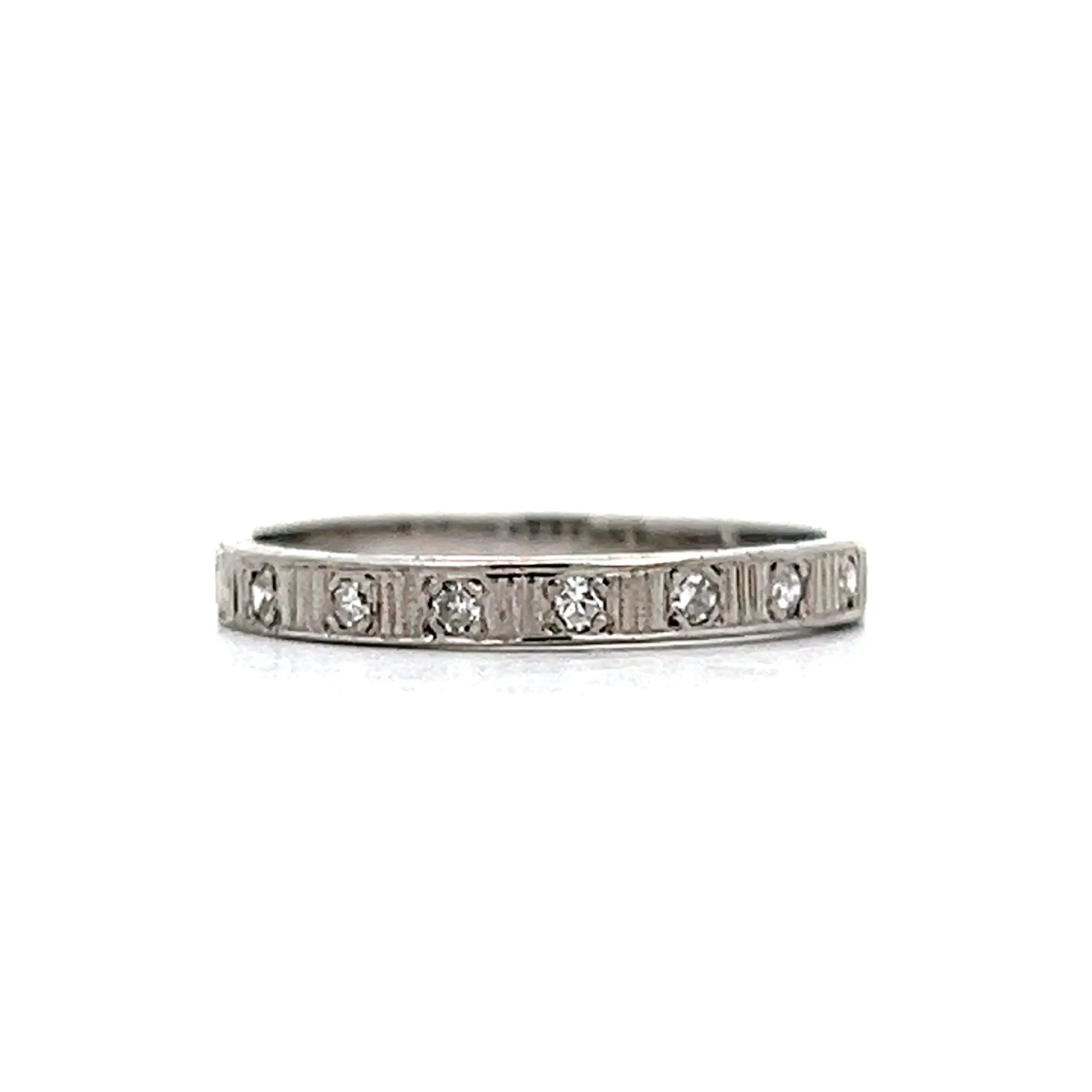 .10 Antique Deco Single Cut Diamond Wedding Band in 18k