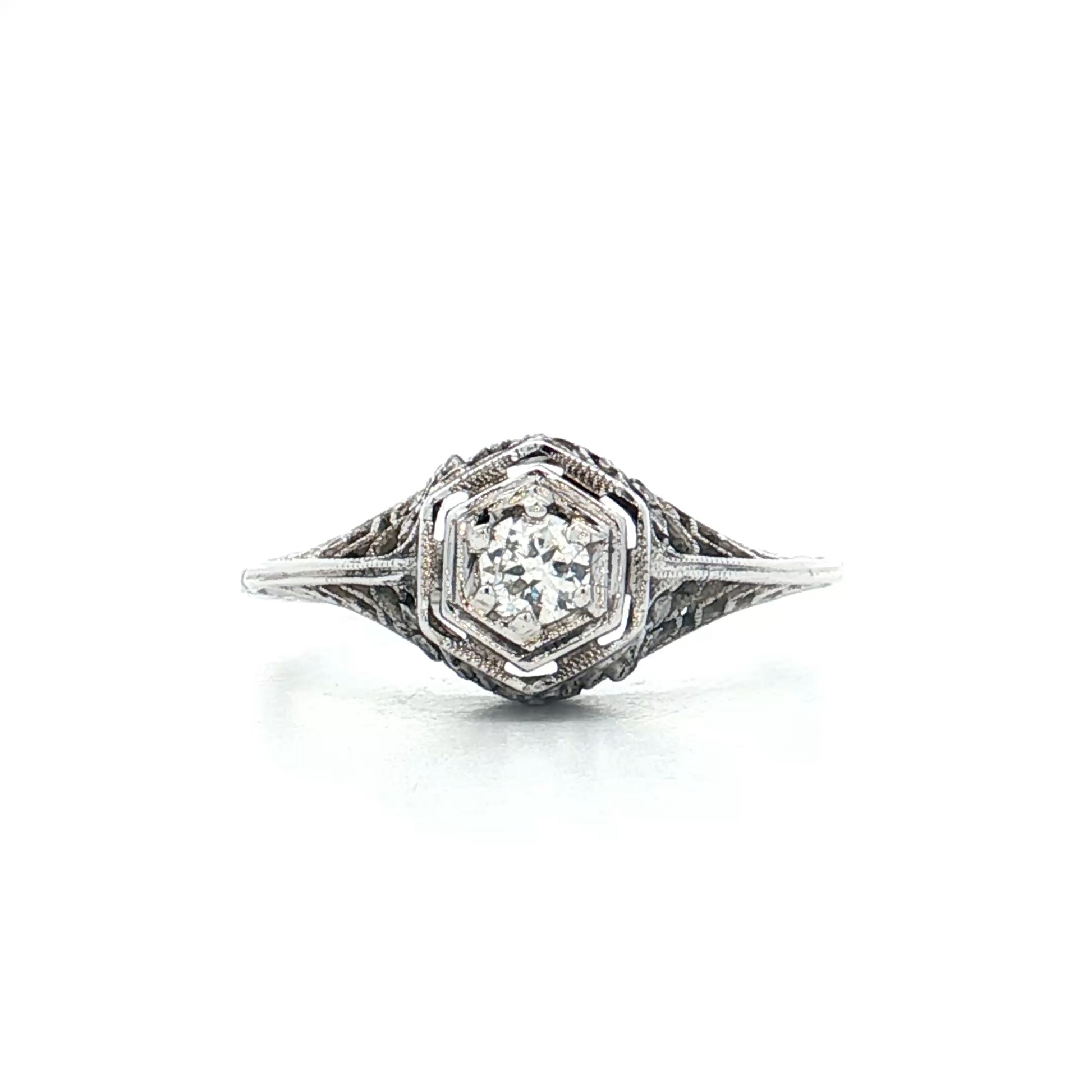 .12 Antique Deco Solitaire Engagement Ring 18k