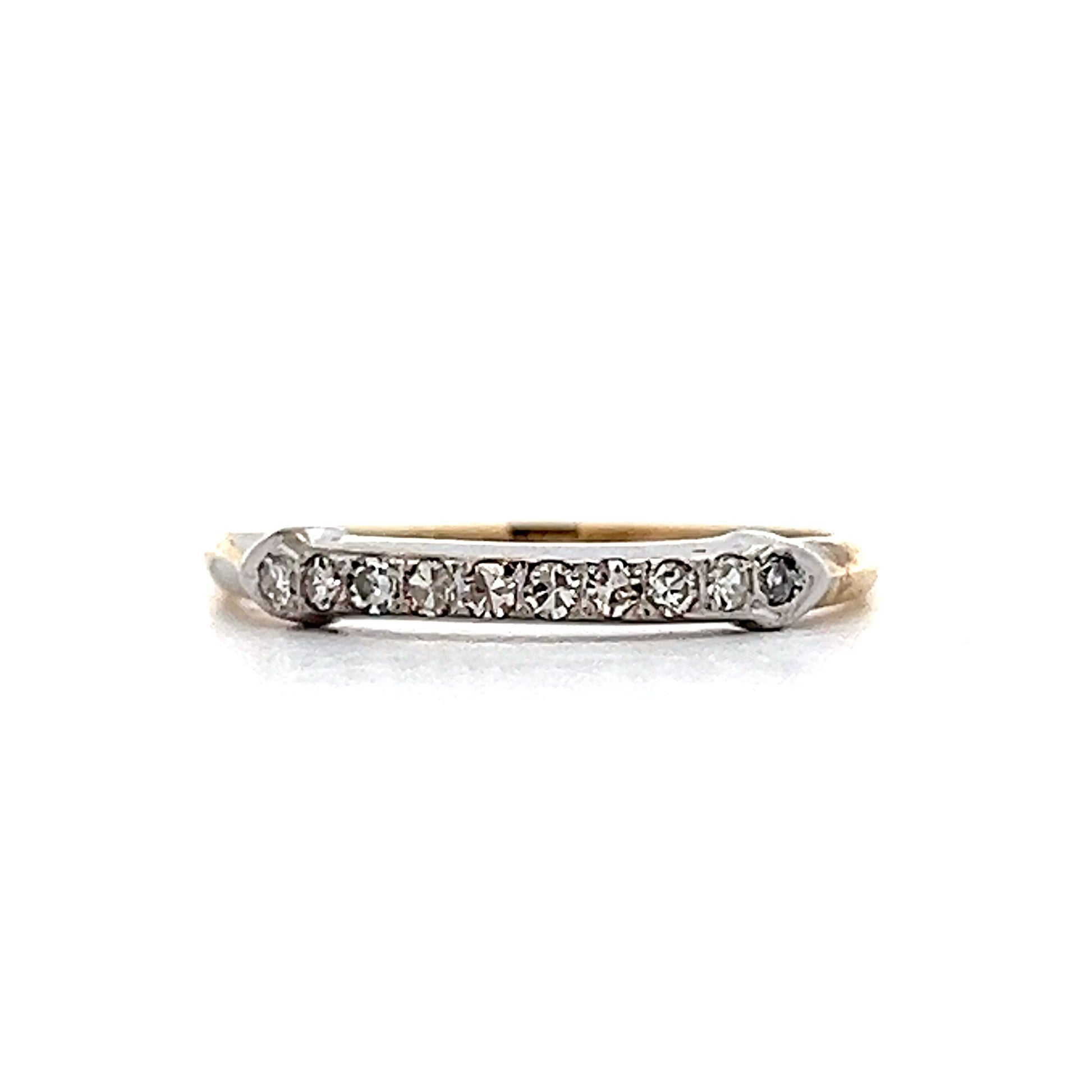 .20 Vintage Retro Diamond Wedding Band in 14k & Platinum