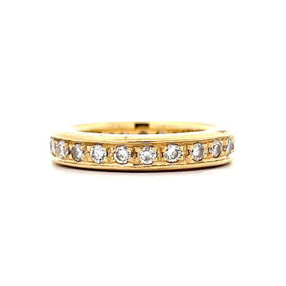 .96 Round Diamond Eternity Wedding Band in 18k