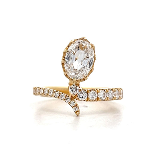 1.50 Antique Oval Diamond Snake Ring in 18k