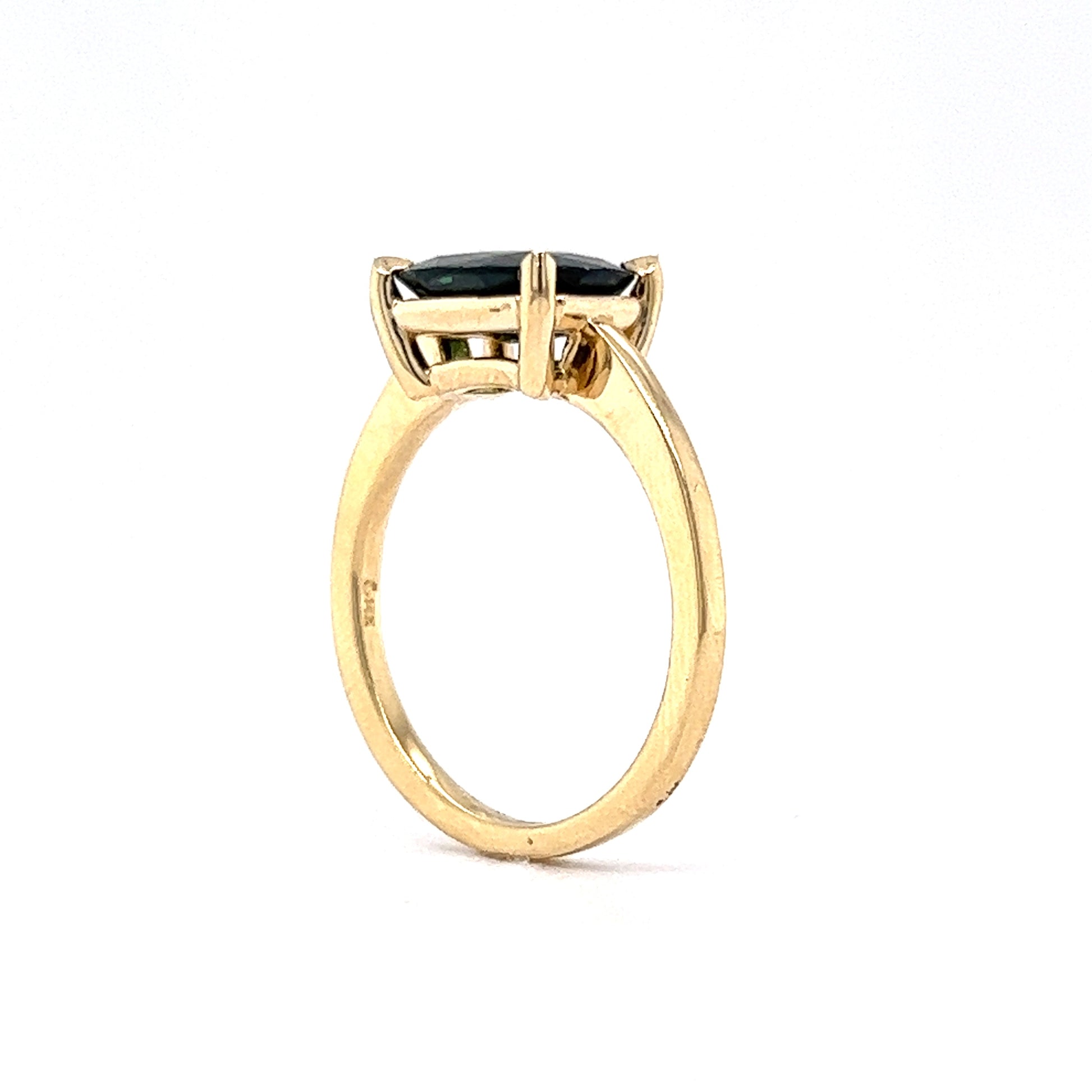 2.39 Cushion Cut Green Tourmaline Engagement Ring in 14k Yellow GoldComposition: 14 Karat Yellow Gold Ring Size: 7.0 Total Gram Weight: 3.5 g Inscription: 14K
      