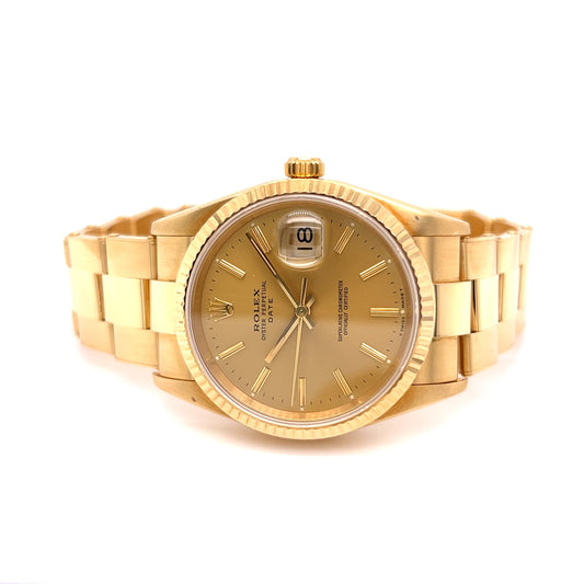 Rolex Oyster Perpetual Date 34mm in 18k Yellow Gold