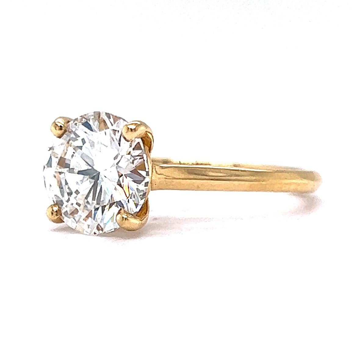 3.01 Round Brilliant Cut Diamond Engagement Ring in 18k Yellow Gold