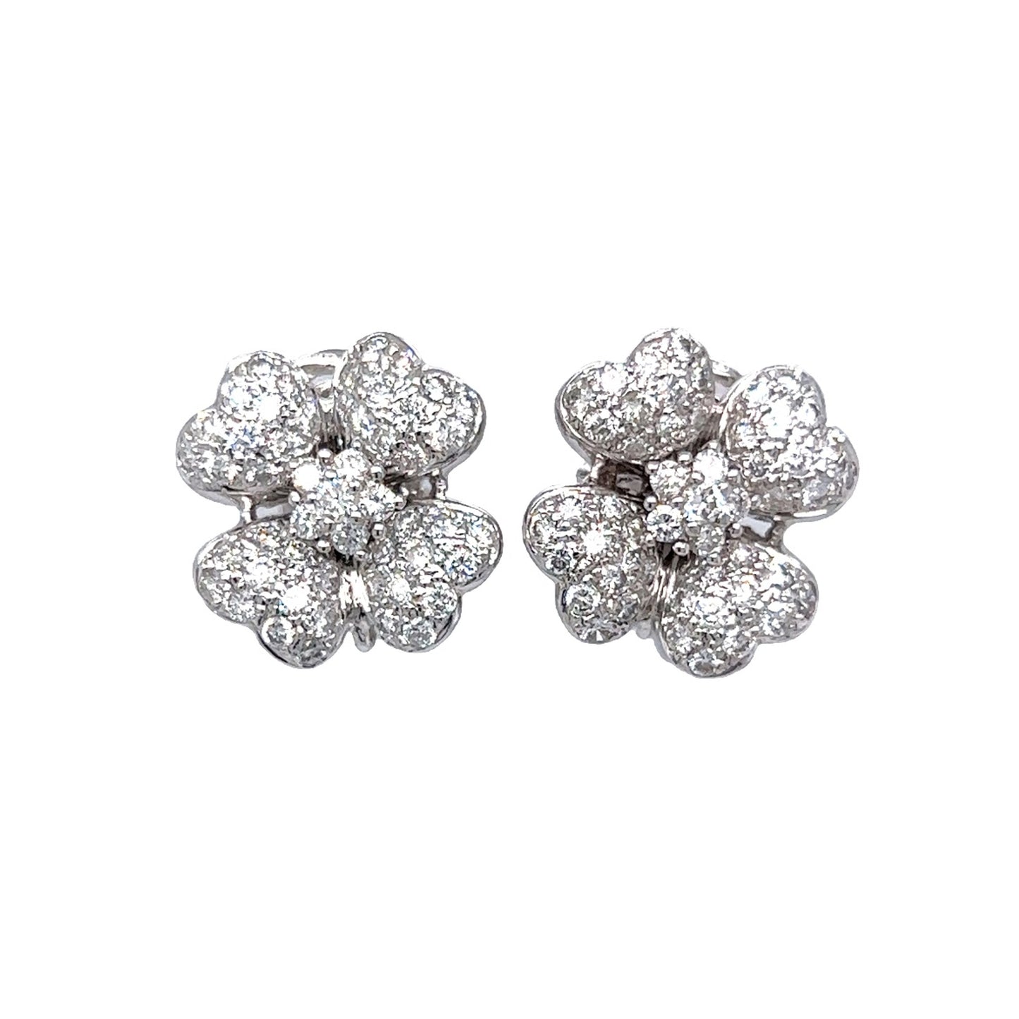 3.24 Clover Diamond Earrings in 18k White Gold