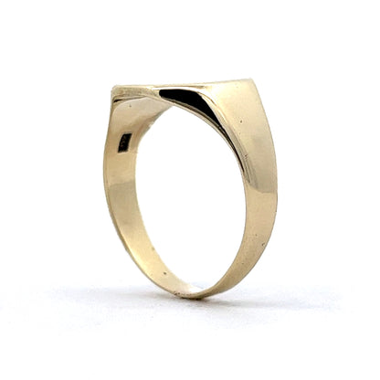 Vintage Mid-Century Signet Ring in 10k Yellow Gold