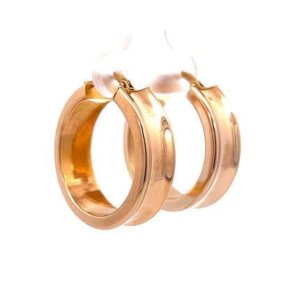 Simple Hoop Earrings in 14k Yellow Gold