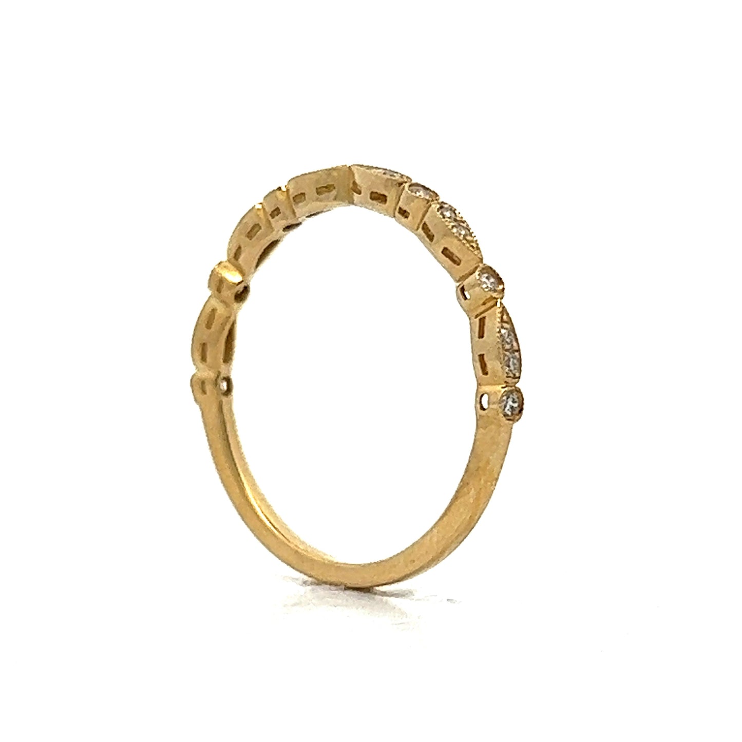 .10 Diamond Bezel Milgrain Wedding Band in 14k Yellow Gold