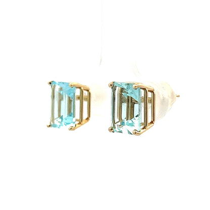 4.51 Aquamarine Stud Earrings in Yellow Gold