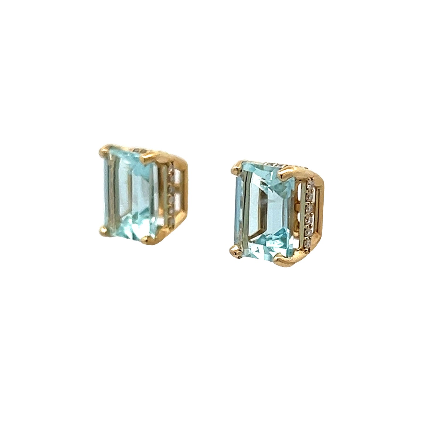 3 Carat Aquamarine Stud Earrings in 14K Yellow Gold