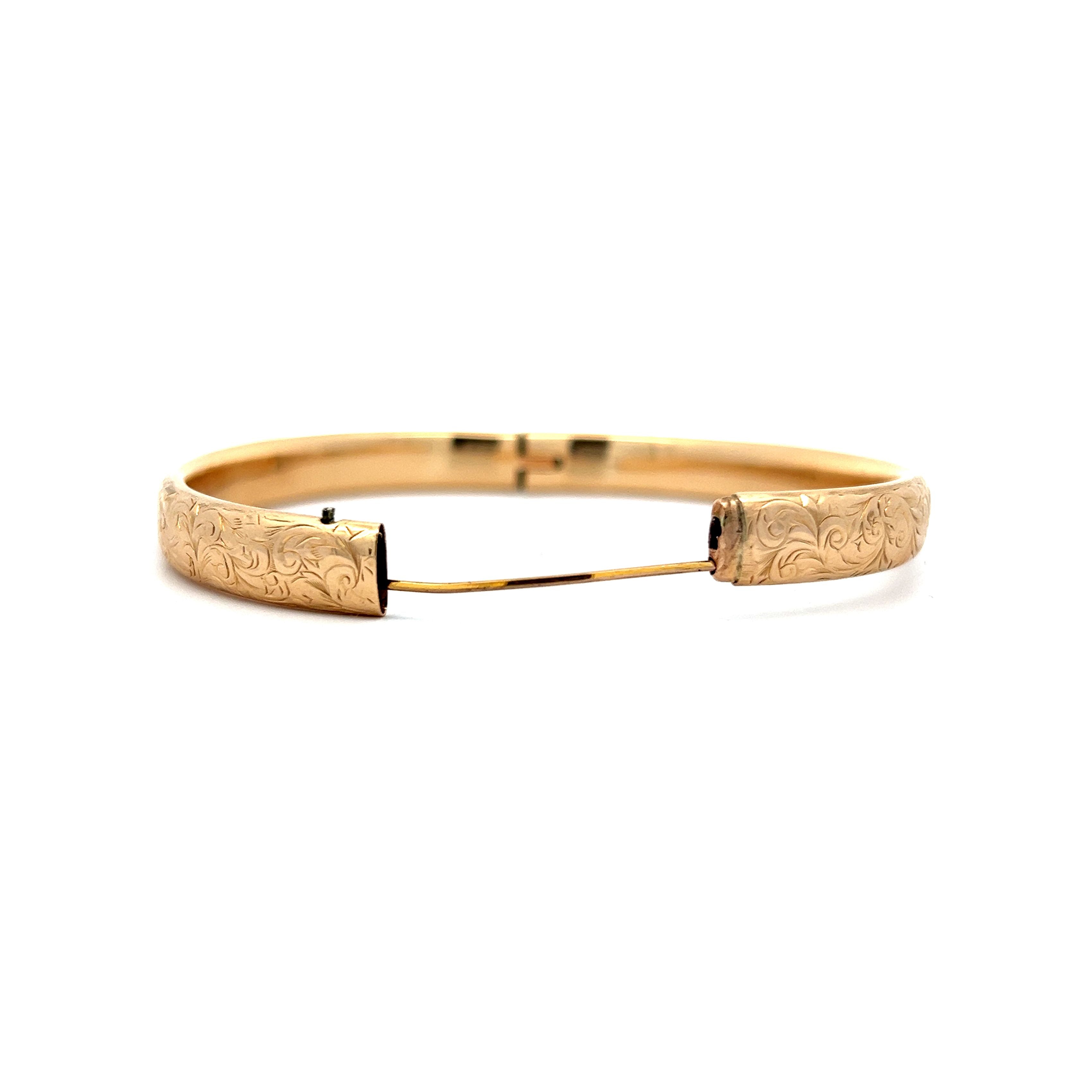 Stylish Gold Plated Cuff Bangle For Women - Vintage Look, Trendy Everyday Bracelet