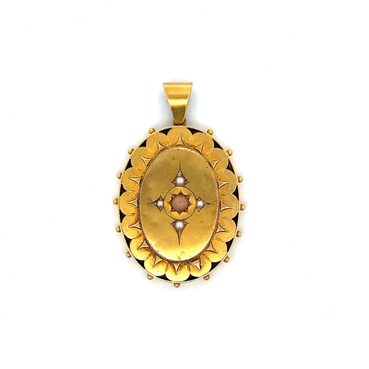 Antique Victorian Pendant Necklace in 14k Yellow Gold