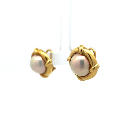 Tiffany & Co. Pearl Stud Earrings in 18k Yellow Gold