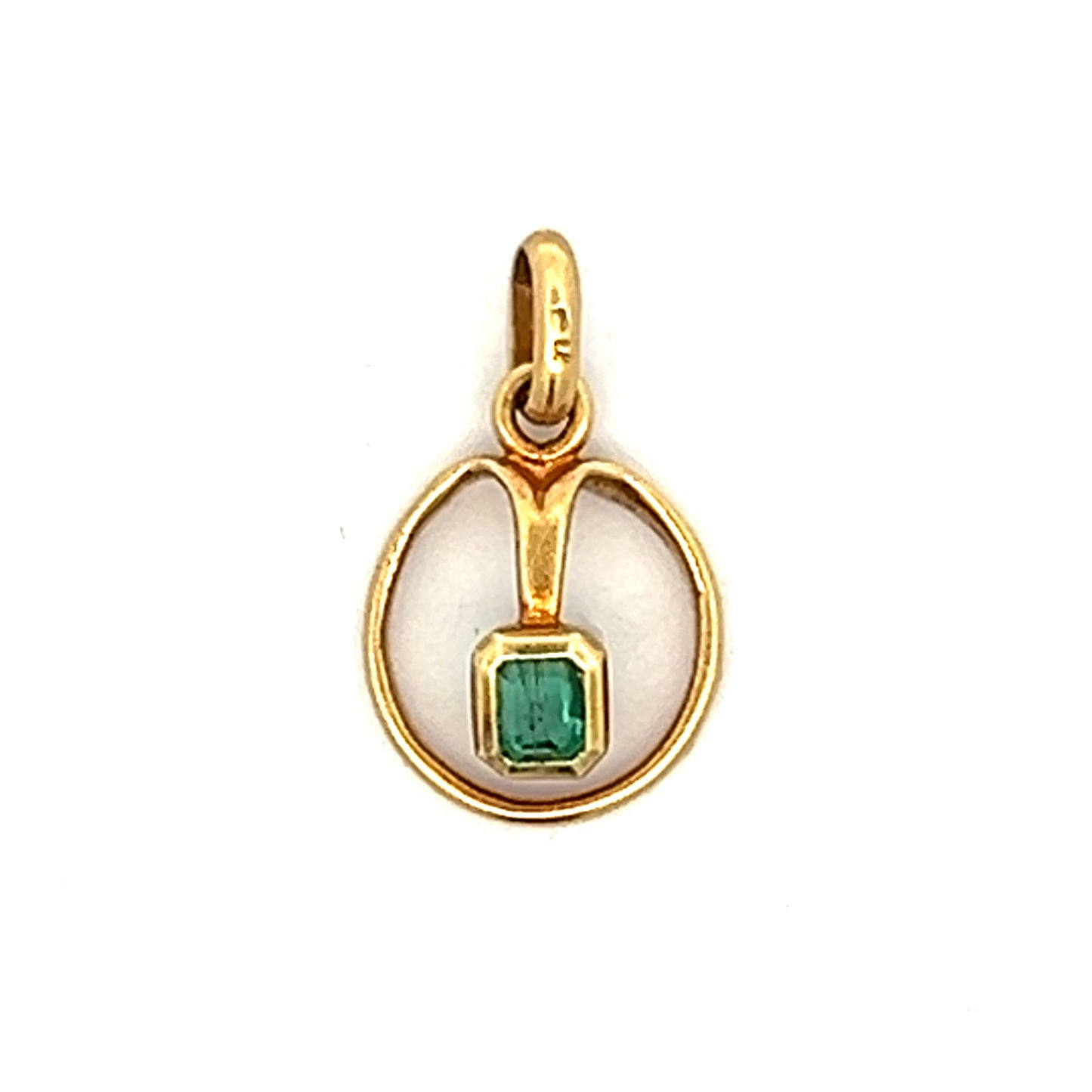 Antique Art Nouveau Emerald Pendant in Yellow Gold