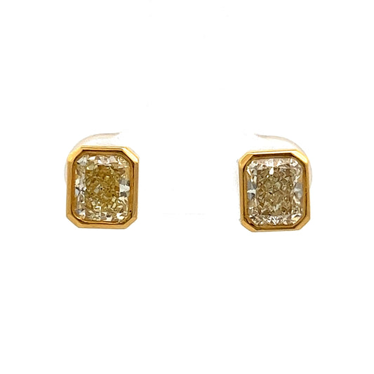 2.43 Radiant Cut Diamond Stud Earrings in Yellow Gold