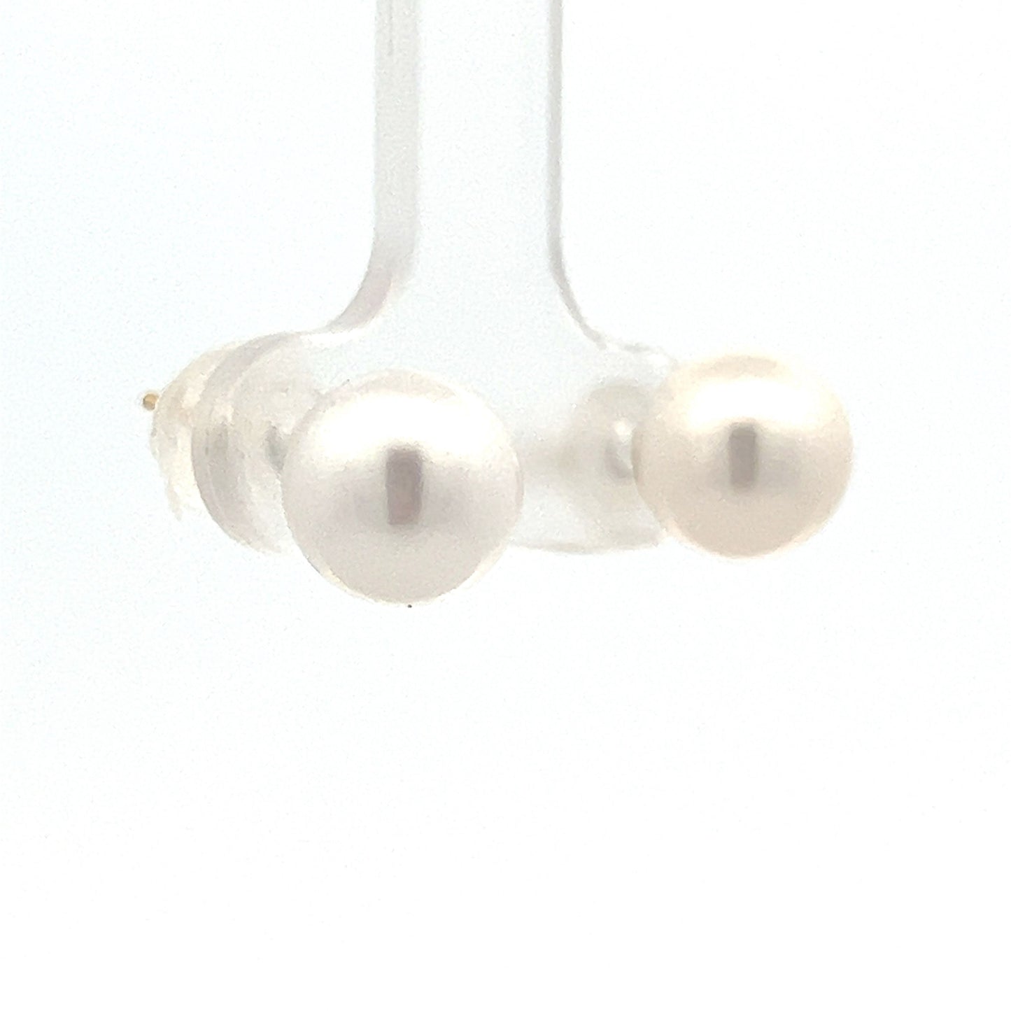 Akoya Pearl Stud Earrings in 14k Yellow Gold