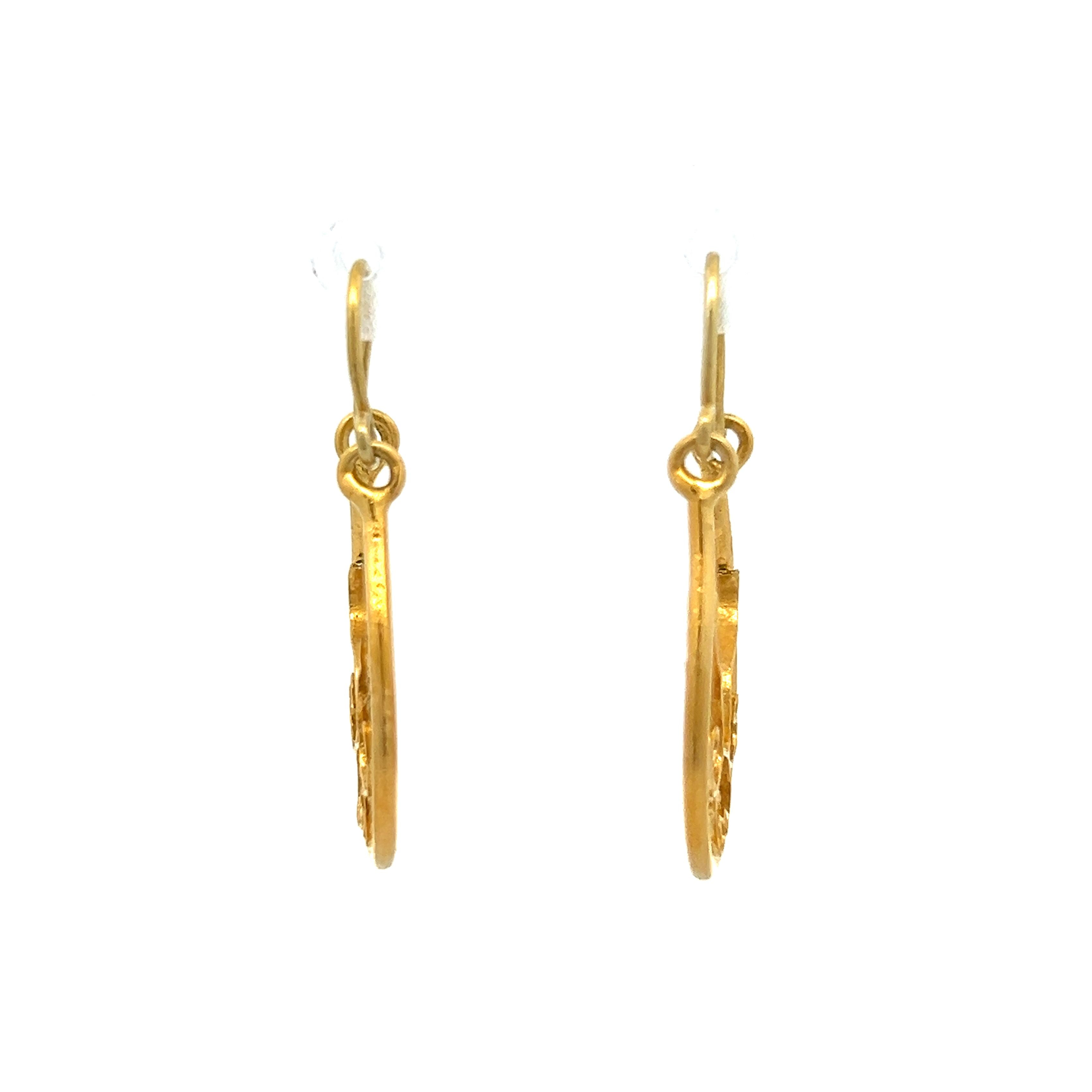 Vintage 1960 s Drop Earrings in 18k Yellow Gold
